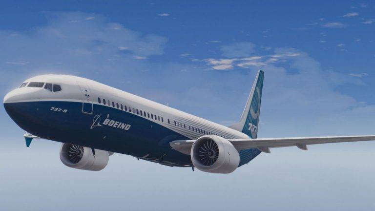 بعد تحطم الطائرة الإثيوبية.. 6 دول و4 شركات تعلق استخدام ”بوينغ 737 ماكس 8“ الأمريكية