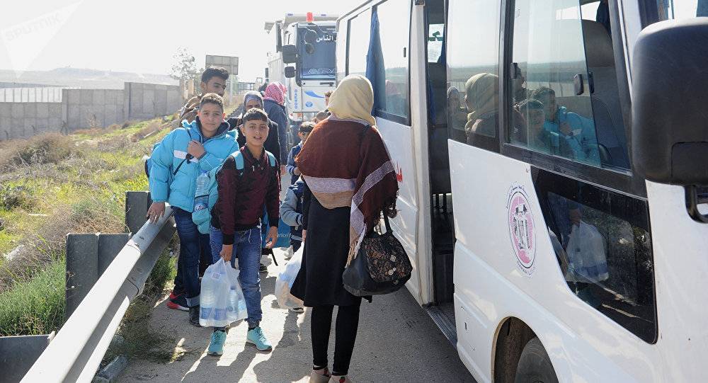 أكثر من 700 لاجئ سوري يعودون إلى أرض الوطن خلال الـ24 الساعة الأخيرة