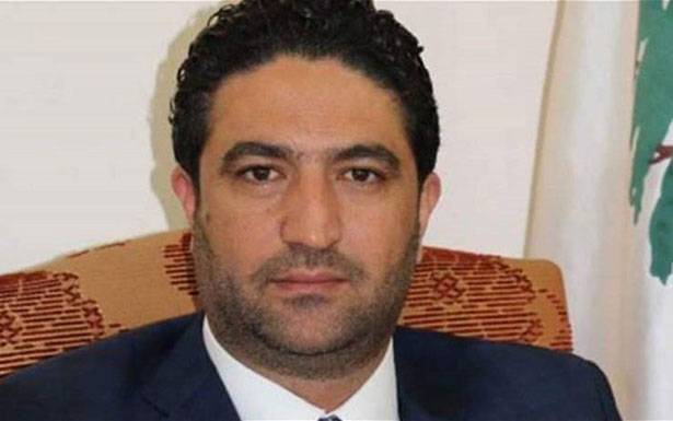 الغريب : لتوحيد الموقف الوطني

تجاه قضيّة النازحين

وتحقيق العودة الآمنة