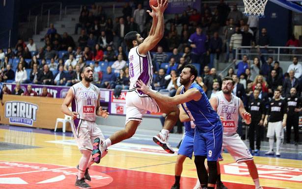بطولة لبنان في كرة السلة :

بيروت يسقط الشانفيل (90-79)