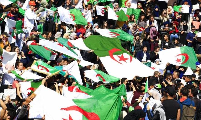 تحد سياسي جديد واقتصاد بحاجة لإصلاح
