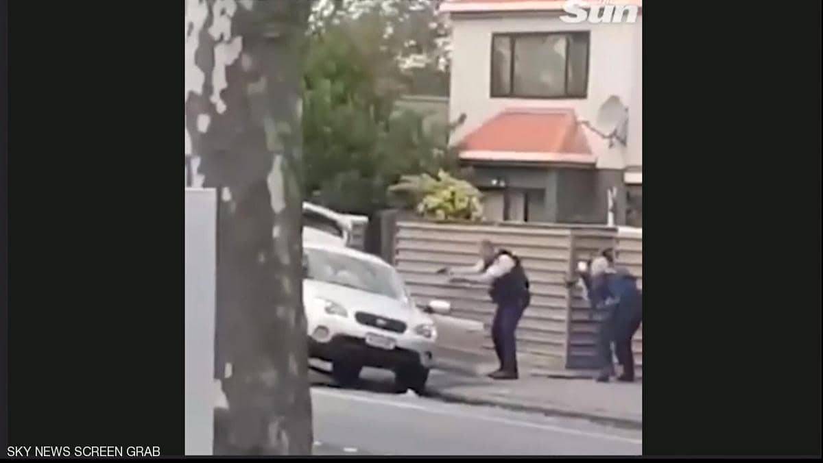 شجاعة شرطي تنهي رحلة الهروب لمنفذ هجوم نيوزيلندا