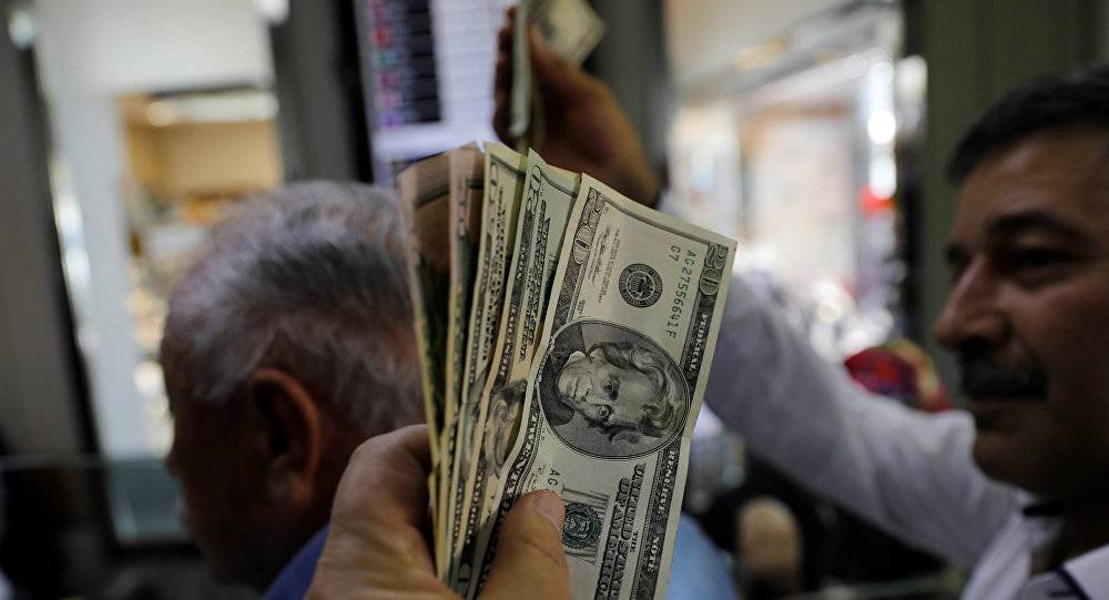 الدولار يسجل أسوأ أداء في 2019