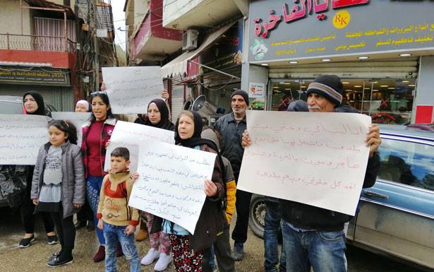 إعتصام لأصحاب المحال في بعلبك

مُطالبين بإقفال محال النازحين السوريين