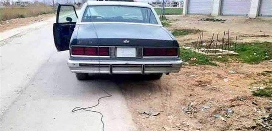 في لبنان..ربطوا الكلب وجرّوه بالسيارة..(صورة)