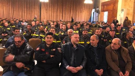 فياض: لدرس ملف تثبيت متطوعي الدفاع المدني بمسؤولية