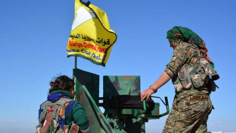 60 ألف شخص معظمهم مدنيون فروا من آخر جيب لداعش‎
