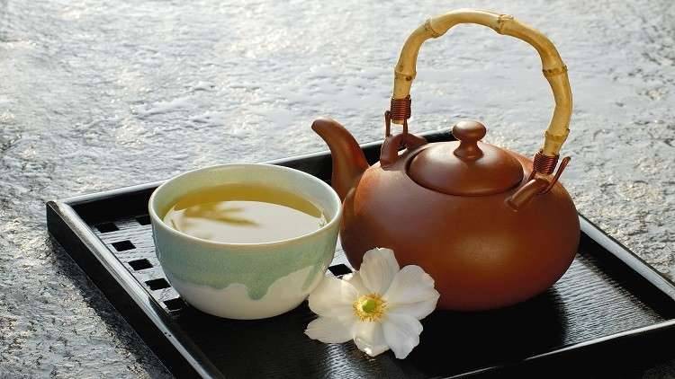 اكتشاف فائدة غير متوقعة للشاي الأخضر