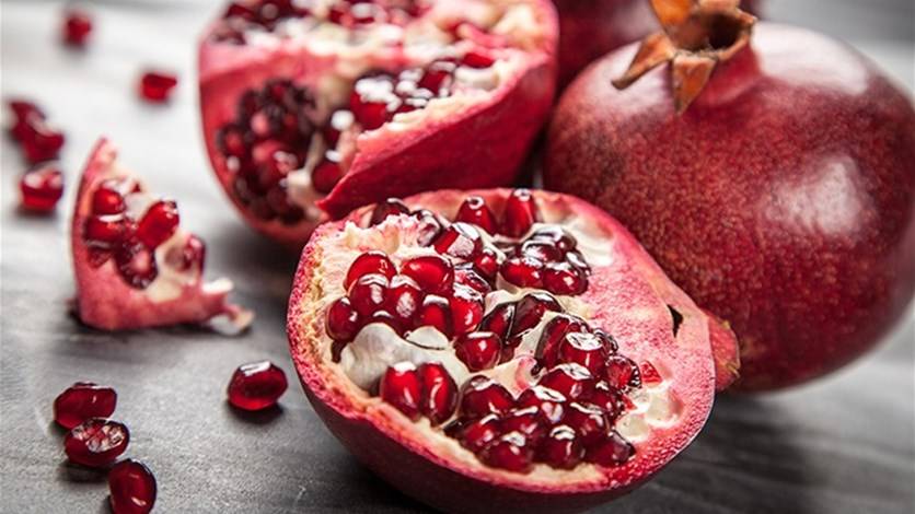 كيف يمكن للرمان أن يساعد في علاج التهاب الأمعاء؟
