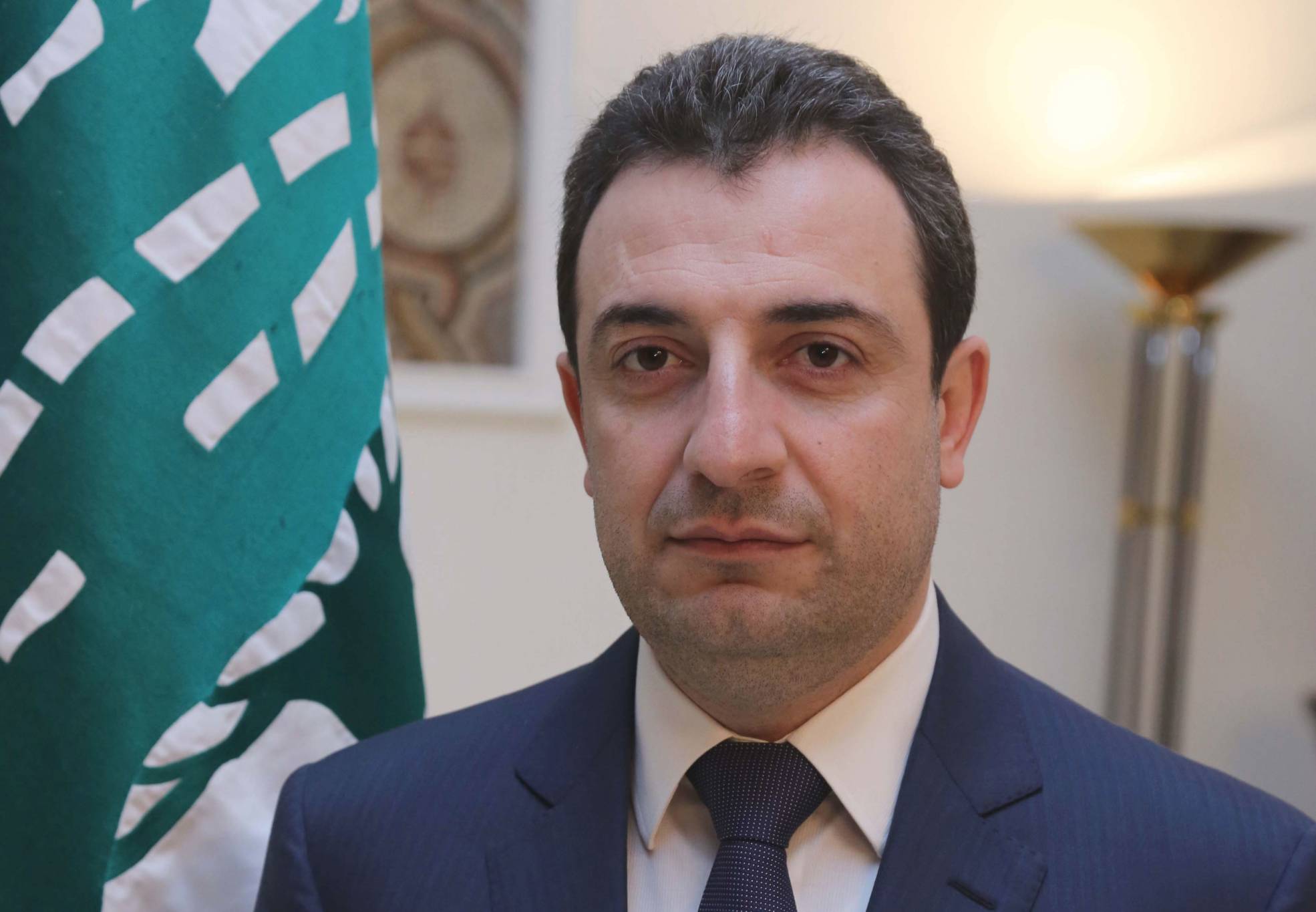 لن يهدر فرصة ضرب الحديد وهو حامي لدعم الانتاج
ابو فاعور يستفيد من التناغم السياسي لاستفادة الصناعة
وتطبيق مبدأ المعاملة بالمثل في الصادرات الصناعية