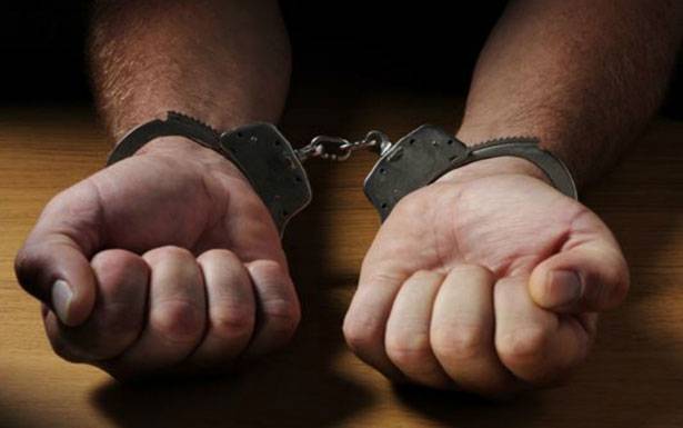 مذكرة توقيف جديدة

بحق غبش