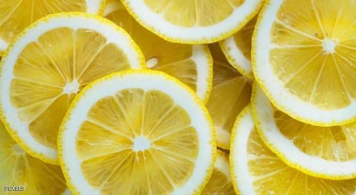 فوائد "مذهلة" لليمون.. من الشم حتى الأكل