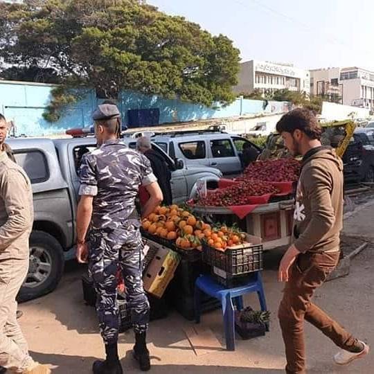 إزالة المخالفات في منطقة الأوزاعي