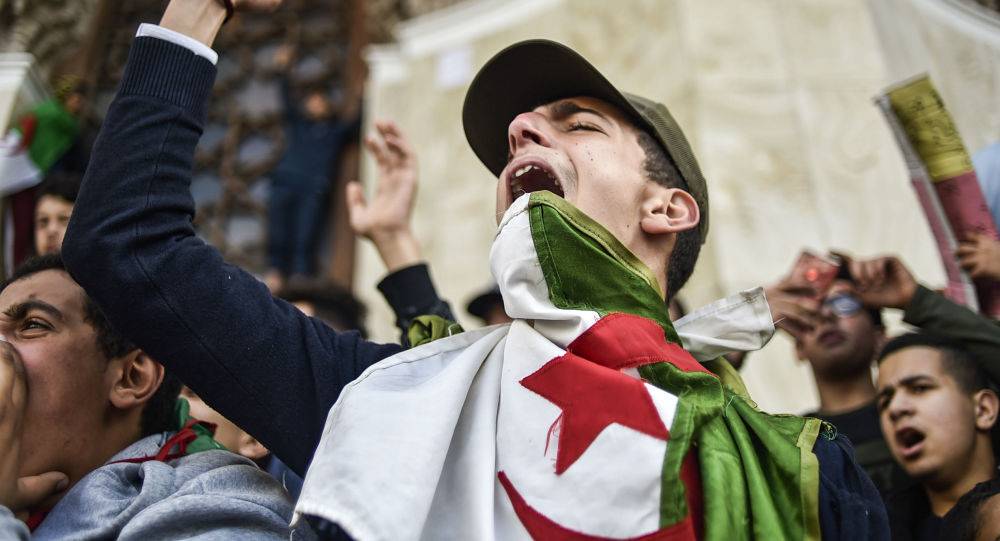 رئيس مجلس الأمة الجزائري سيتولى منصب القائم بأعمال الرئيس