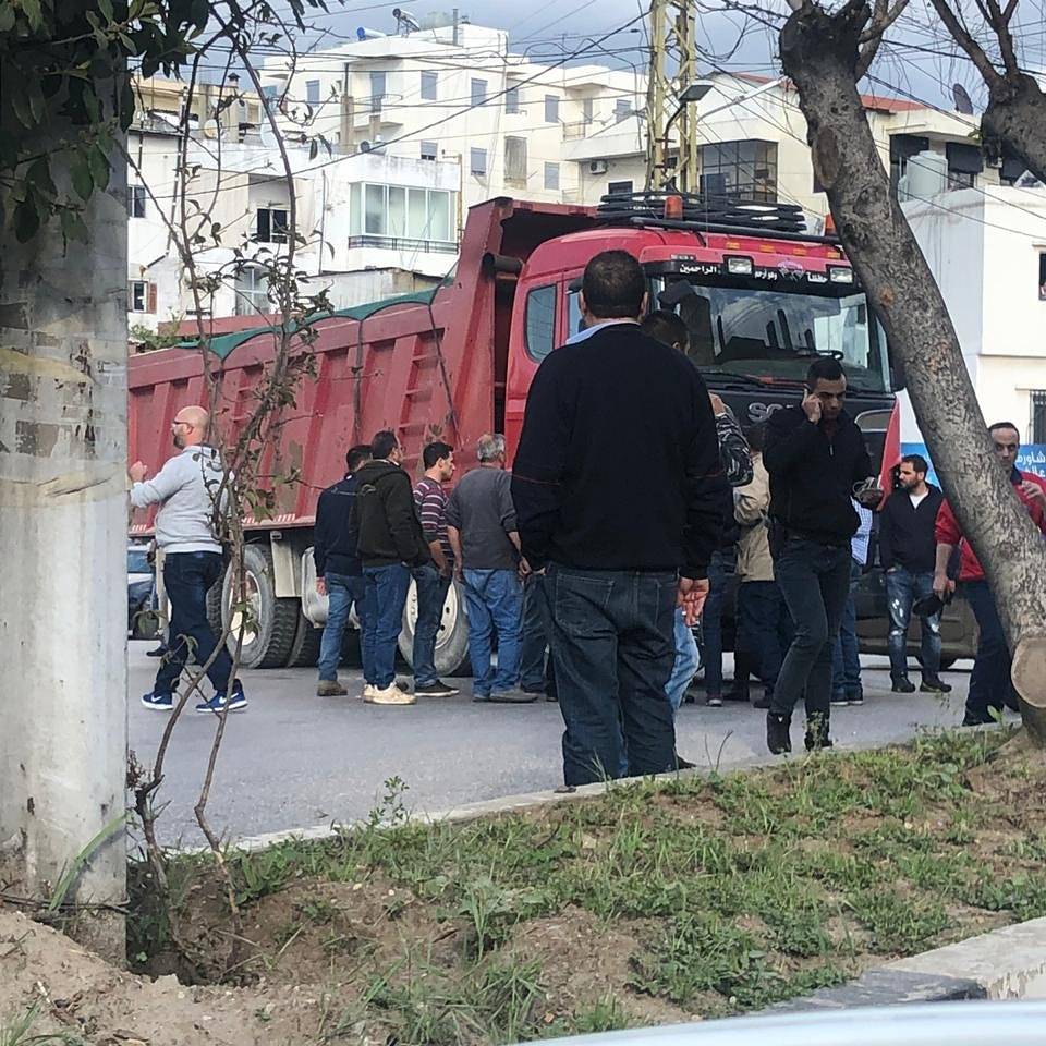 إصابة مواطن بحادث صدم في زغرتا