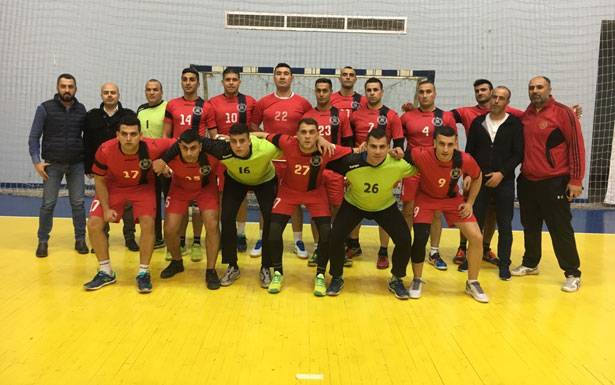 فوز مثير للجيش على الجمهور

في بطولة لبنان لـكــرة اليد