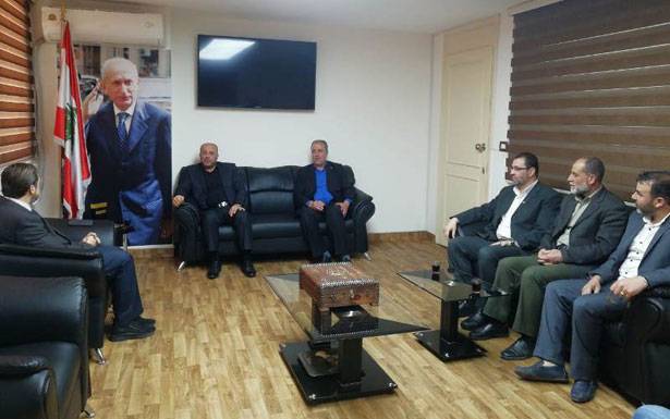 كرامي أمام وفد «حماس» : لا إنجازات

لإسرائيل فـي ظـلّ وحدة الـمقاومة ولـحمتها