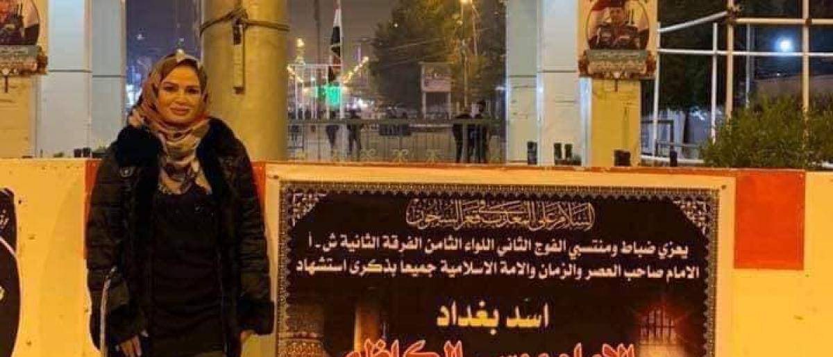 بالصور: إلهام شاهين في زيارة غريبة لمرقد "الإمام الكاظم" ببغداد