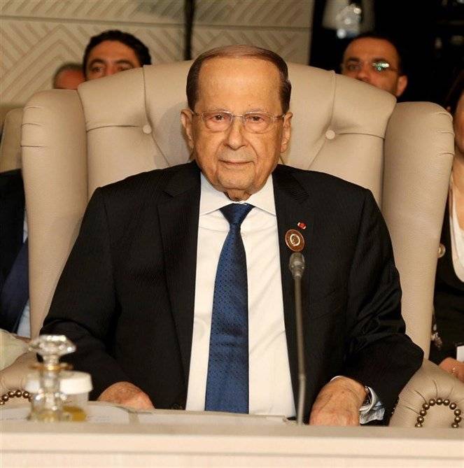 الرئيس عون من تونس:  ما هو أخطر من الحرب المشاريع السياسية والصفقات التي تهدد بشرذمة المنطقة والفرز الطائفي