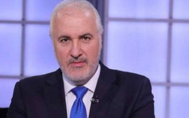 عزيز : 81 عقاراً تملكها دولتنا

تمّت سرقتها بطريقة البيع الإحتيالي