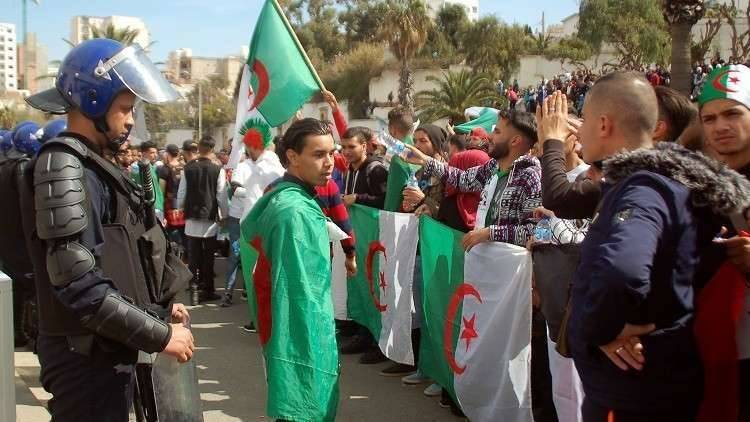 فرنسا تشيد بـ"التصرف الحضاري المميز" للشعب الجزائري