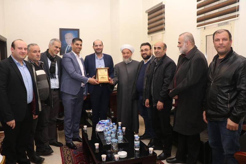 مراد التقى وفدا من الجمعية المسؤولة عن بناء دار افتاء راشيا شاكرا دعمه