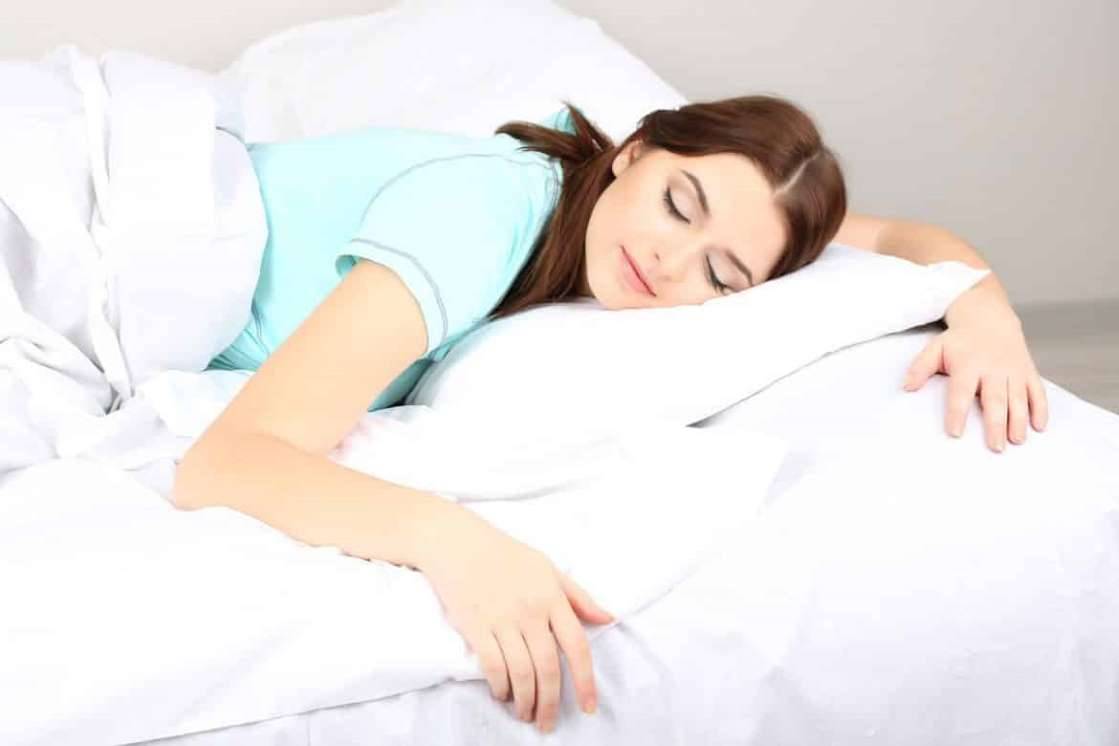 أطعمة تحارب الأرق وتجلب النوم