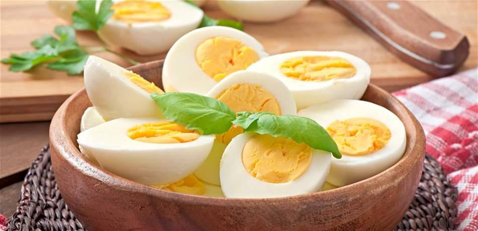 التوقيت يغيّر كلّ المعادلة.. اليكم المدة المناسبة لسلق البيض