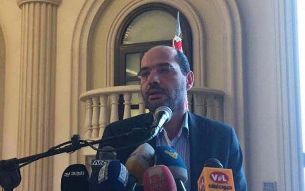 حسن مراد: آن الآوان لإيجاد خطة طوارئ إقتصادية تحاسب الفاسدين