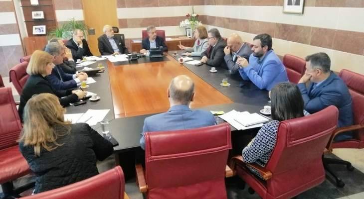 شهيب: نعاني من نزيف من ملاك التعليم الأساسي ولن نفرط بالشهادة الرسمية
