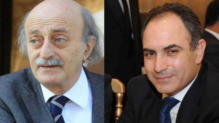 بعد أن أشعلها على تويتر زياد أسود  يرد على جنبلاط: ناقل الكفر ليس بكافر 
وجنبلاط: فلنتحدث بهدوء وليس بأسلوب زياد أسود وسواه
أدخل على الخبر لمشاهدة الفيديو الذي حذفه أسود من حسابه على تويتر