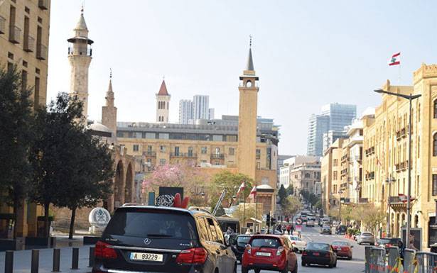 خبر عاجل وخطير: السفير الفرنسي
يمهل الحريري 10 أيام وهذه مطالبه لتفادي الخطر