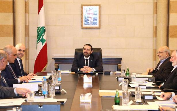الحريري ترأس اجتماع «لجنة الكهرباء»

خليل: طلبات الاعفاء من الغرامات فوق المليار ليرة

الجراح : الهدف تأمين الكهرباء 24/24