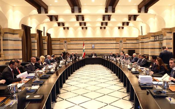 الحريري ترأس جلسة المجلس واجتماع لجنة الكهرباء

الجراح: لا إعفاء من الرسوم بل من الغرامات فقط