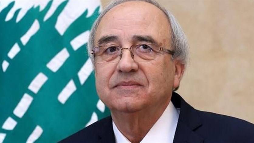 وزير العدل يوقف قاضٍ عن العمل