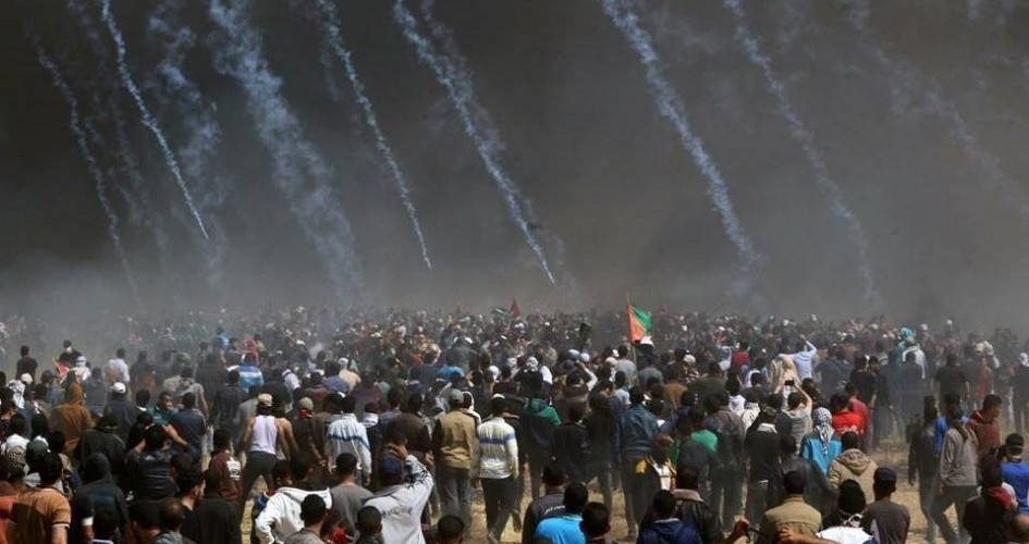 الفلسطينيون يشاركون في جمعة "انتصار الكرامة"