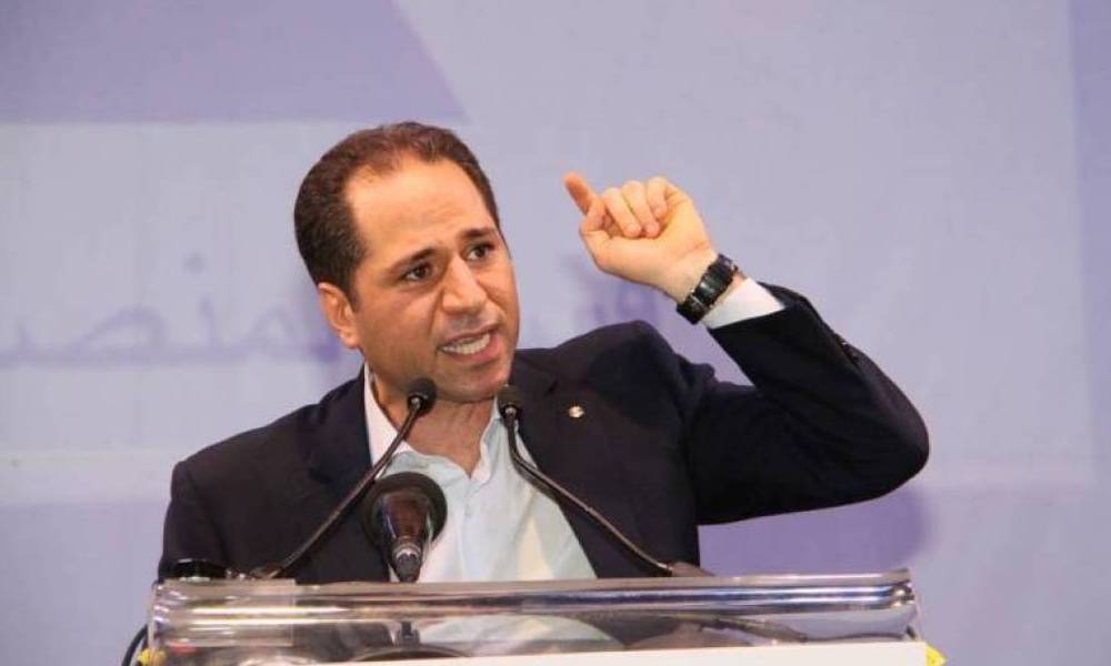 الجميل: "ماليتنا تدهورت من سوء الادارة والفساد والكهرباء"
"وزير الاقتصاد يتكلم كأنه ليس جزءاً من الحكومة"