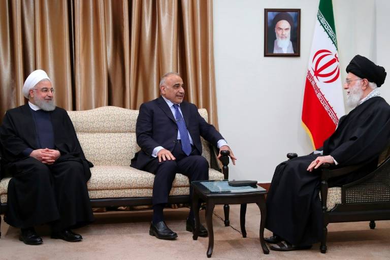 خامنئي يدعو بغداد إلى المطالبة بسحب الجنود الأميركيين من العراق
