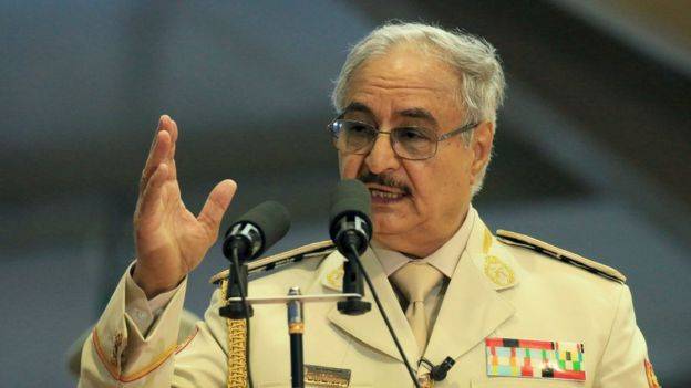 لماذا يسعى حفتر للسيطرة على طرابلس في هذا التوقيت؟