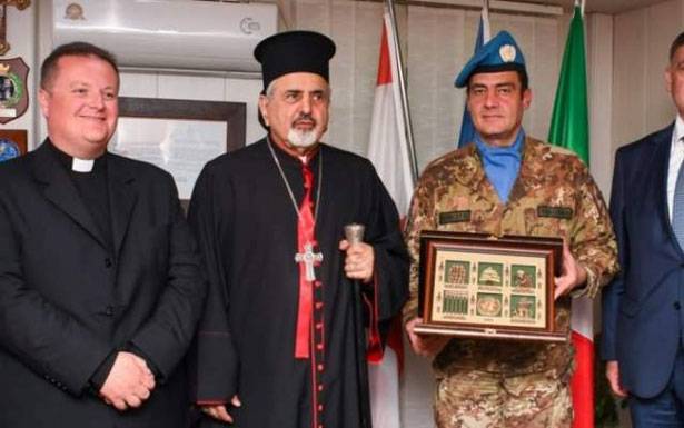 البطريرك يونان زار مقرّ اليونيفيل الإيطاليّة
