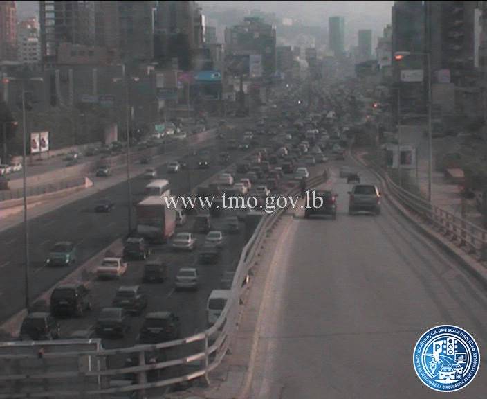تجنبوا هذه الطرقات بسبب الزحمة