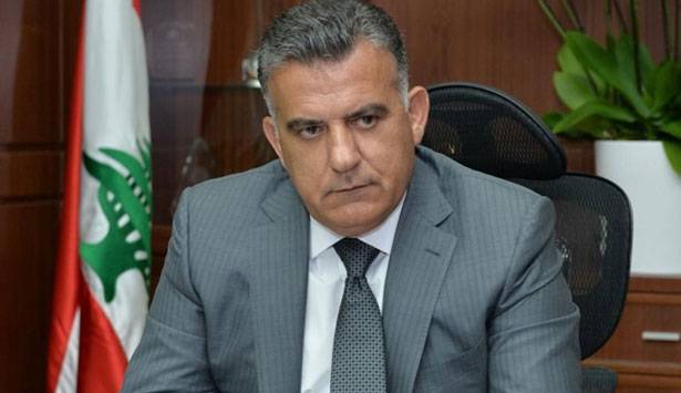 قيد الرقابة الثقيل