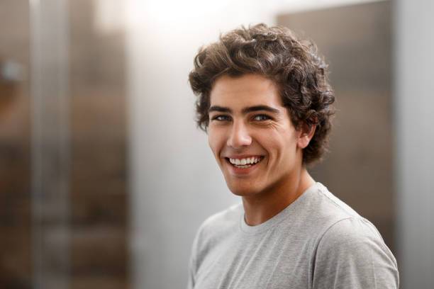 الضحك 30 دقيقة في اليوم يساعد في إطالة العمر