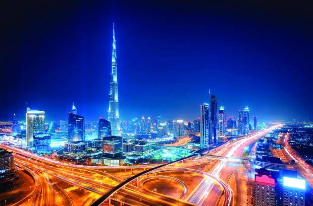 اقتصاد دبي يحلق لأعلى مستوياته في 10 أشهر