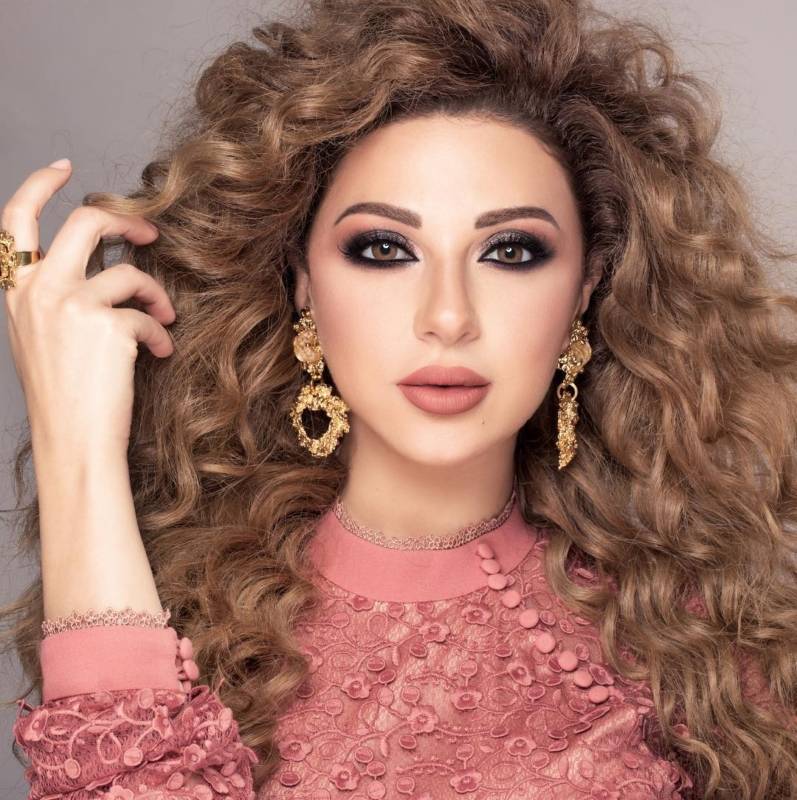 في أوّل إطلالة بعد مرضها.. ميريام فارس ترد على "مين ماخدة" و"مين جايبة" (فيديو)