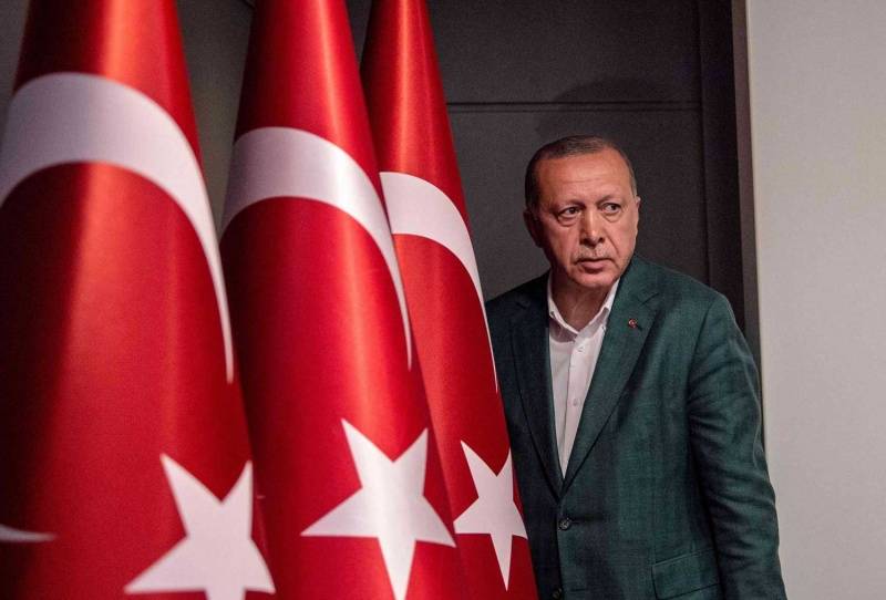 أردوغان يطالب بإلغاء انتخابات اسطنبول