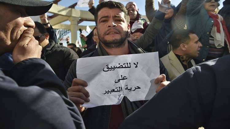 أ ف ب: سلطات الجزائر تطرد مدير مكتبنا