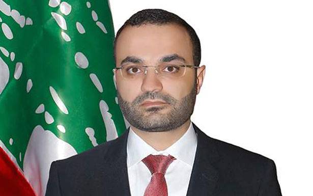 داود عرض ووفد من نواب