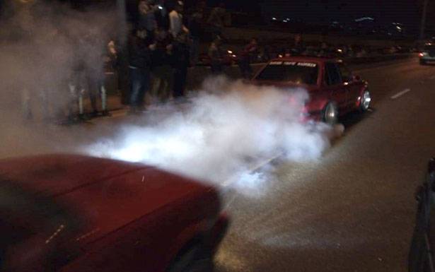 حياة الناس في خطر على طريـــق الاوزاعي ــ خلدة