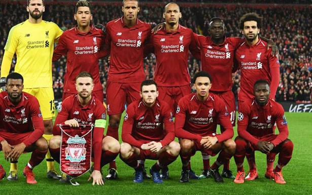 ذهاب الدور ربع النهائي لمسابقة دوري أبطال أوروبا في كرة القدم :